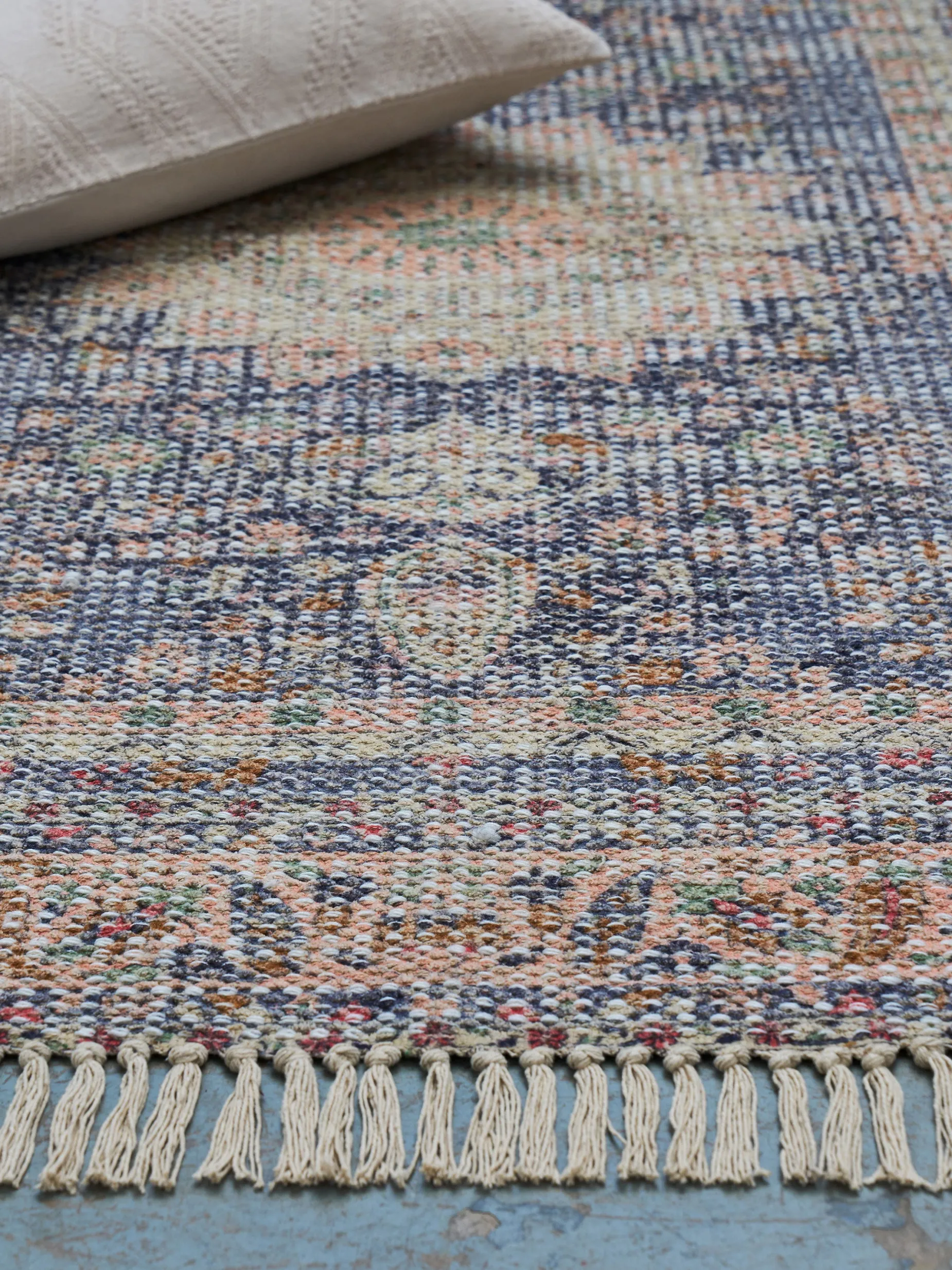 French Connection Rugs-Alby Rug