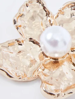 Women French Connection Jewellery|Jewellery-Faux Pearl Detail Flower Brooch